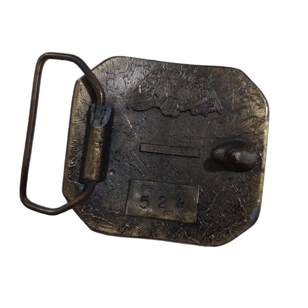 Belt buckle fish vintage
